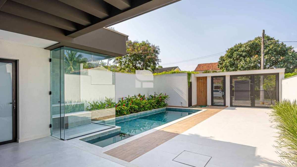 Casa à venda com 5 quartos, 453m² - Barra da Tijuca,Rio de Janeiro