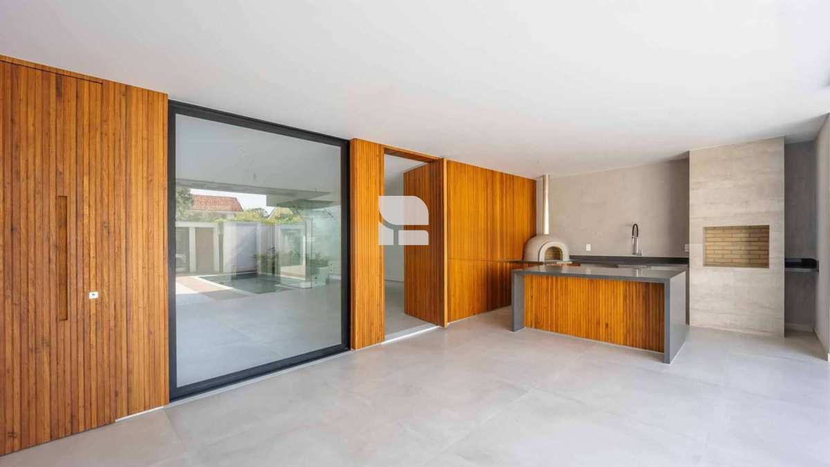 Casa à venda com 5 quartos, 453m² - Barra da Tijuca,Rio de Janeiro