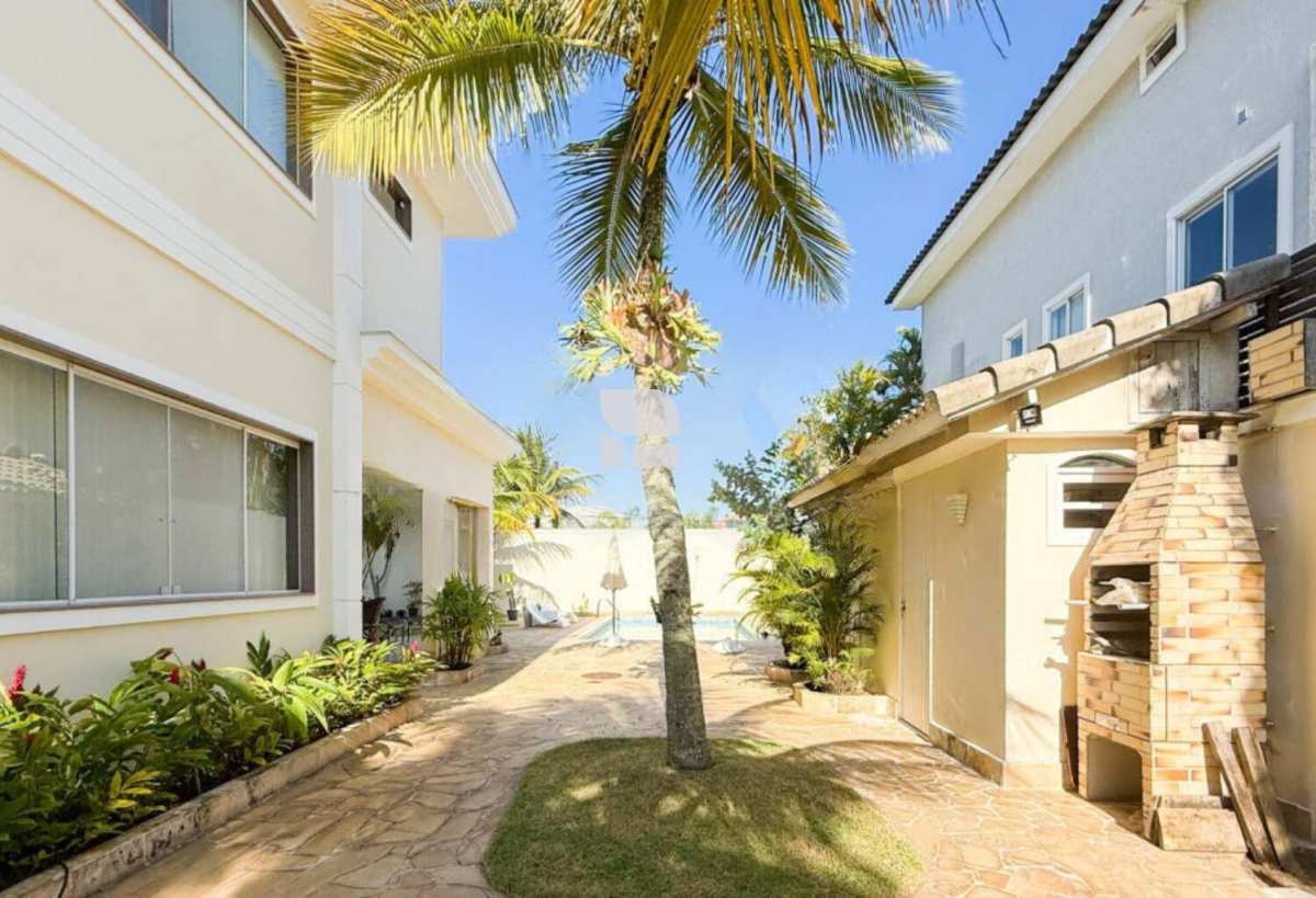 Casa à venda com 4 quartos, 749m² - Recreio dos Bandeirantes,Rio de Janeiro